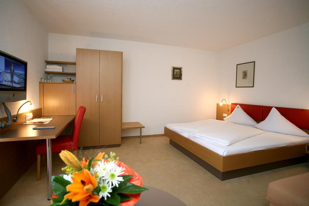 Hotel Bischof Дорнбирн Екстериор снимка